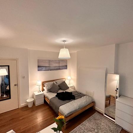 Perfect Family Home Next To London Bridge Exterior foto